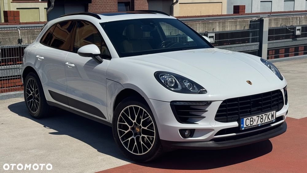 Porsche Macan Standard - 1