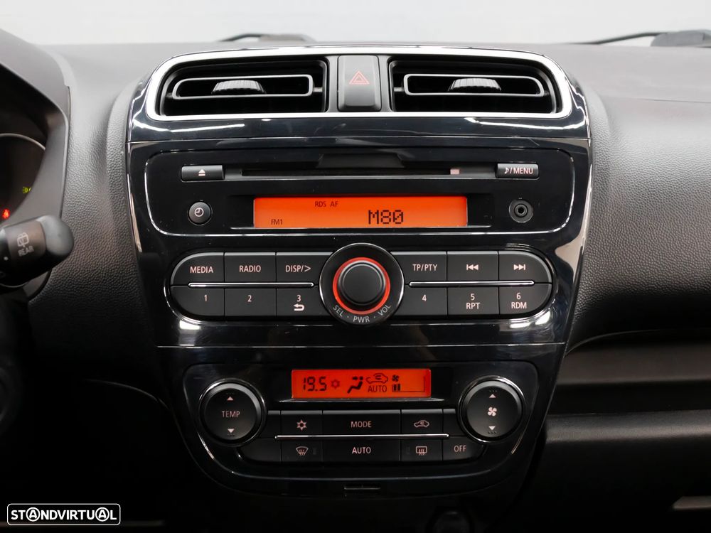 Mitsubishi Space Star - 27