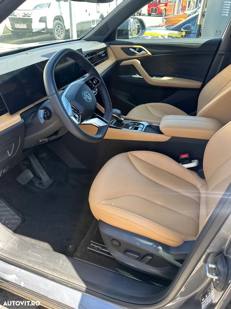 MG HS 1.5 T-GDi 7DCT Exclusive - 14