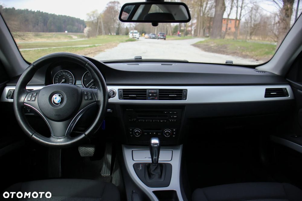 BMW Seria 3 330xd - 12