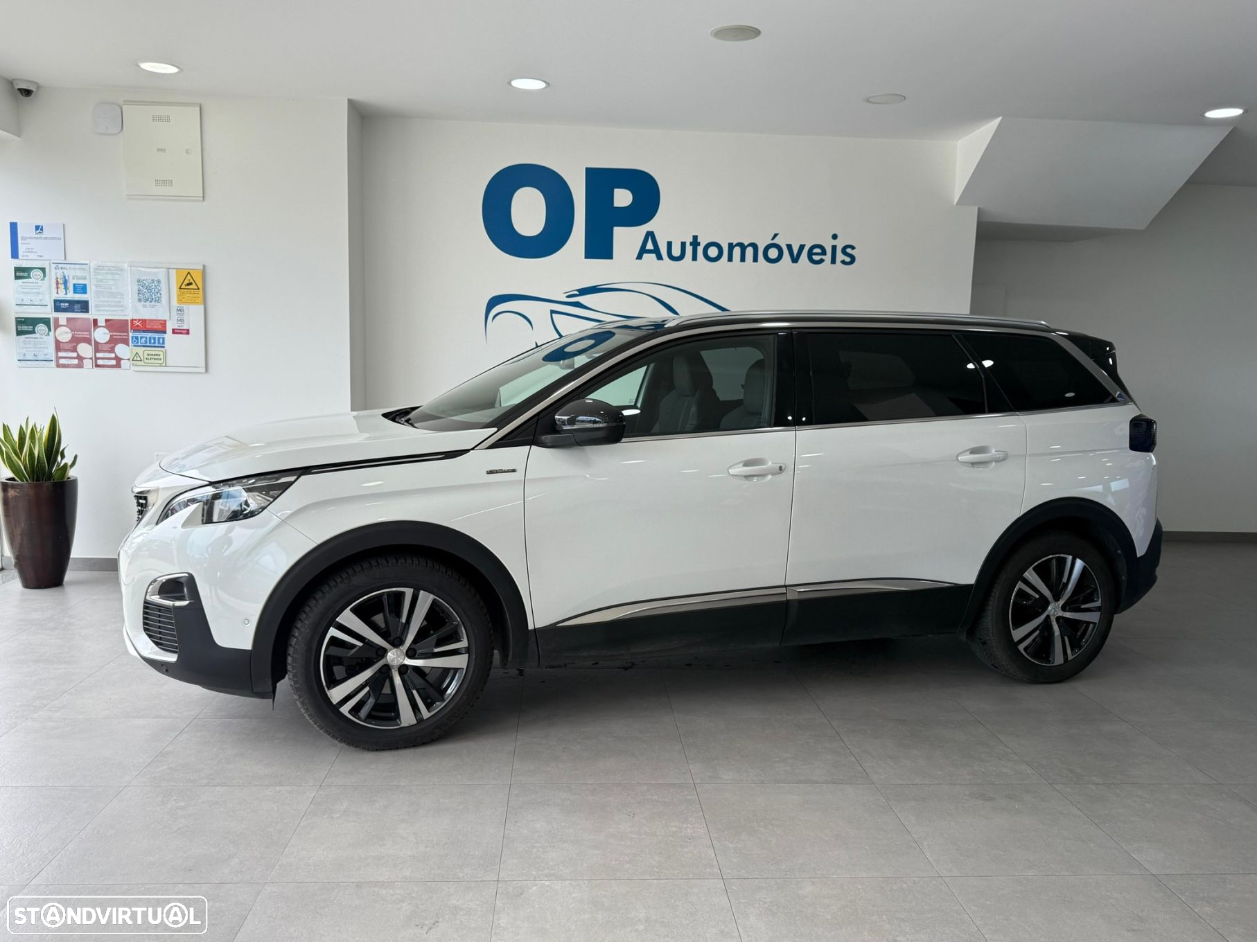 Peugeot 5008 1.5 BlueHDi GT Line EAT8 - 2