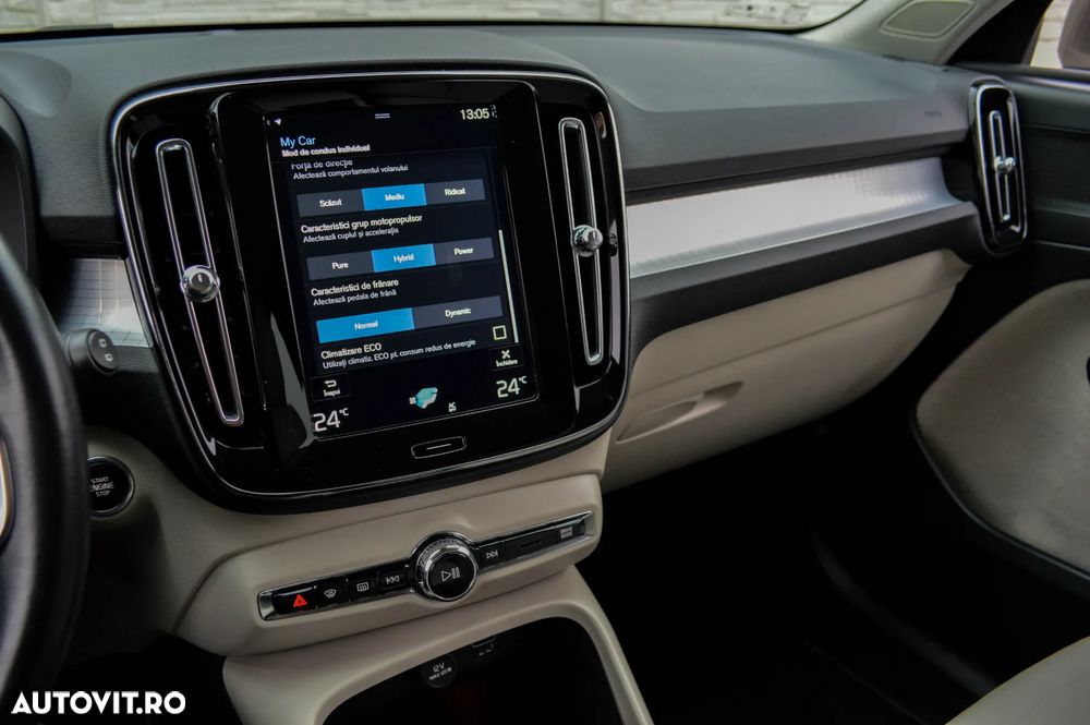 Volvo XC 40 Recharge T5 Twin Engine AT7 Inscription - 35