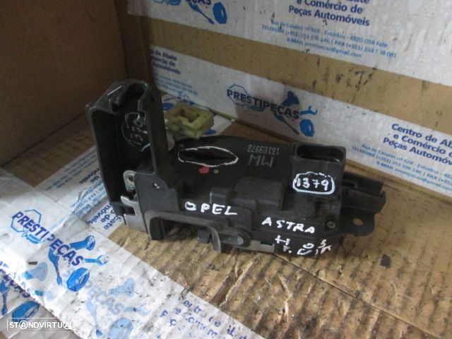 Fecho 13189973 OPEL ASTRA H 2005 FD ELETRICO - 1