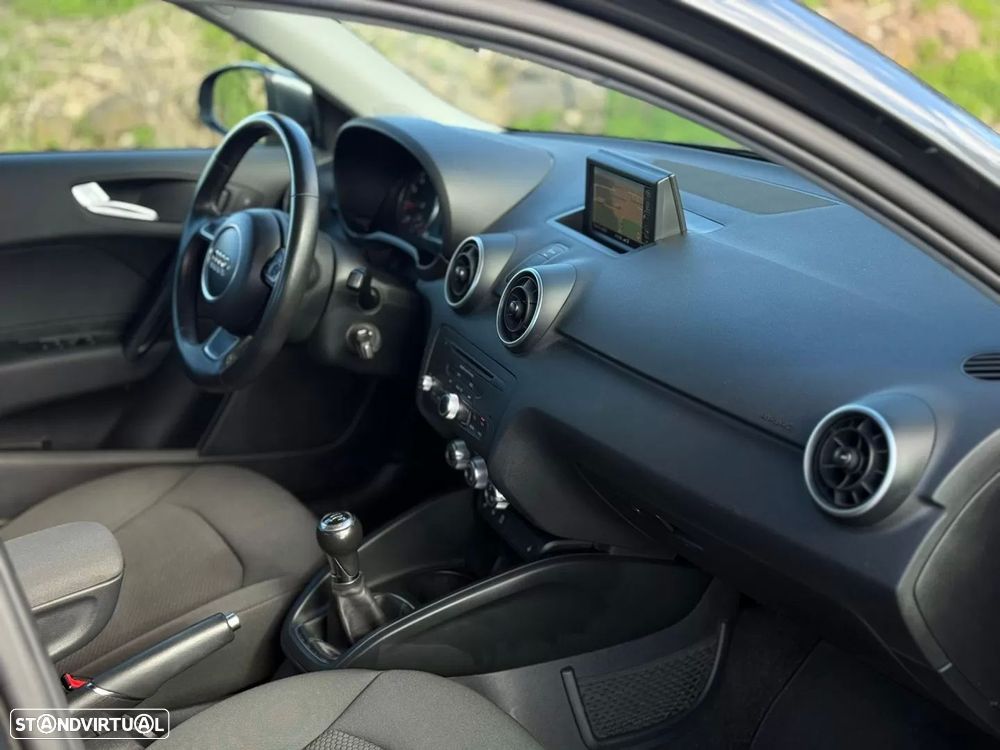 Audi A1 Sportback 1.2 TFSI Attraction - 9