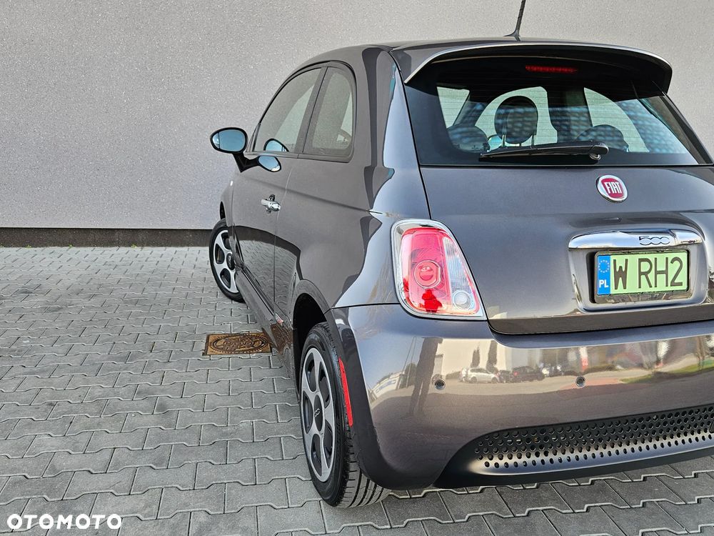 Fiat 500e - 12