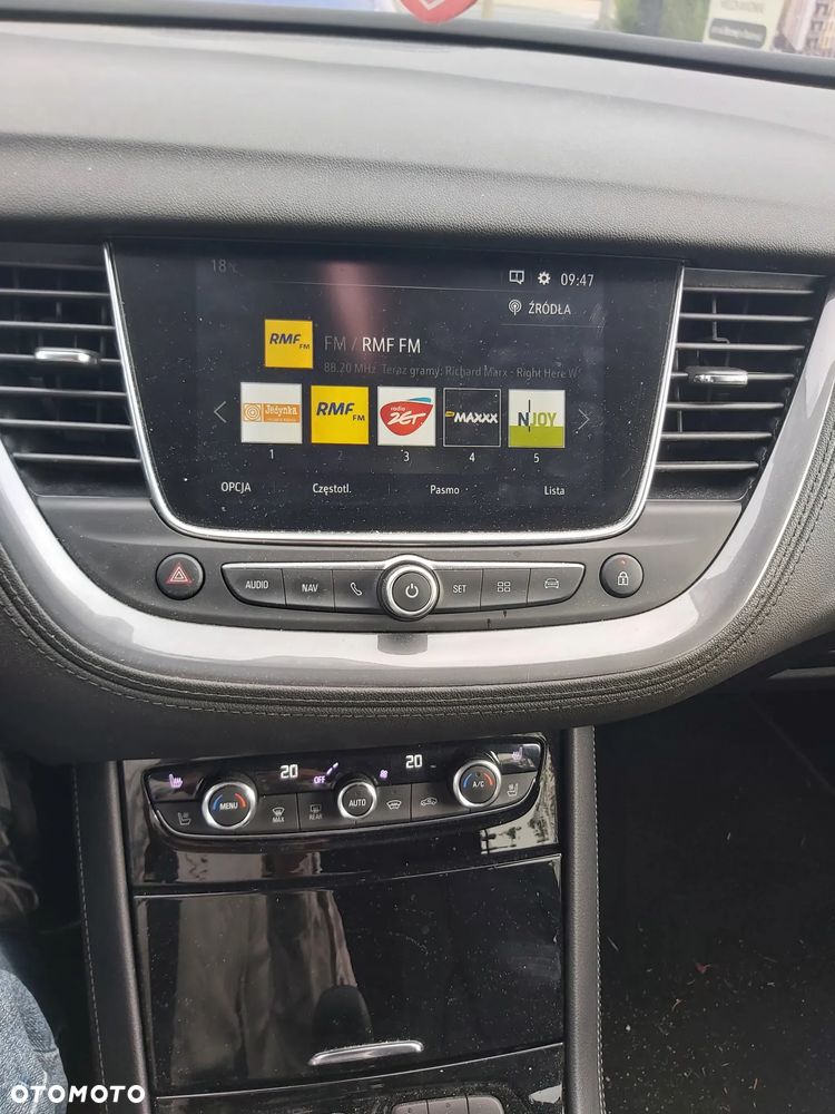 Opel Grandland X 1.6 T Elegance Business Pack S&S - 11