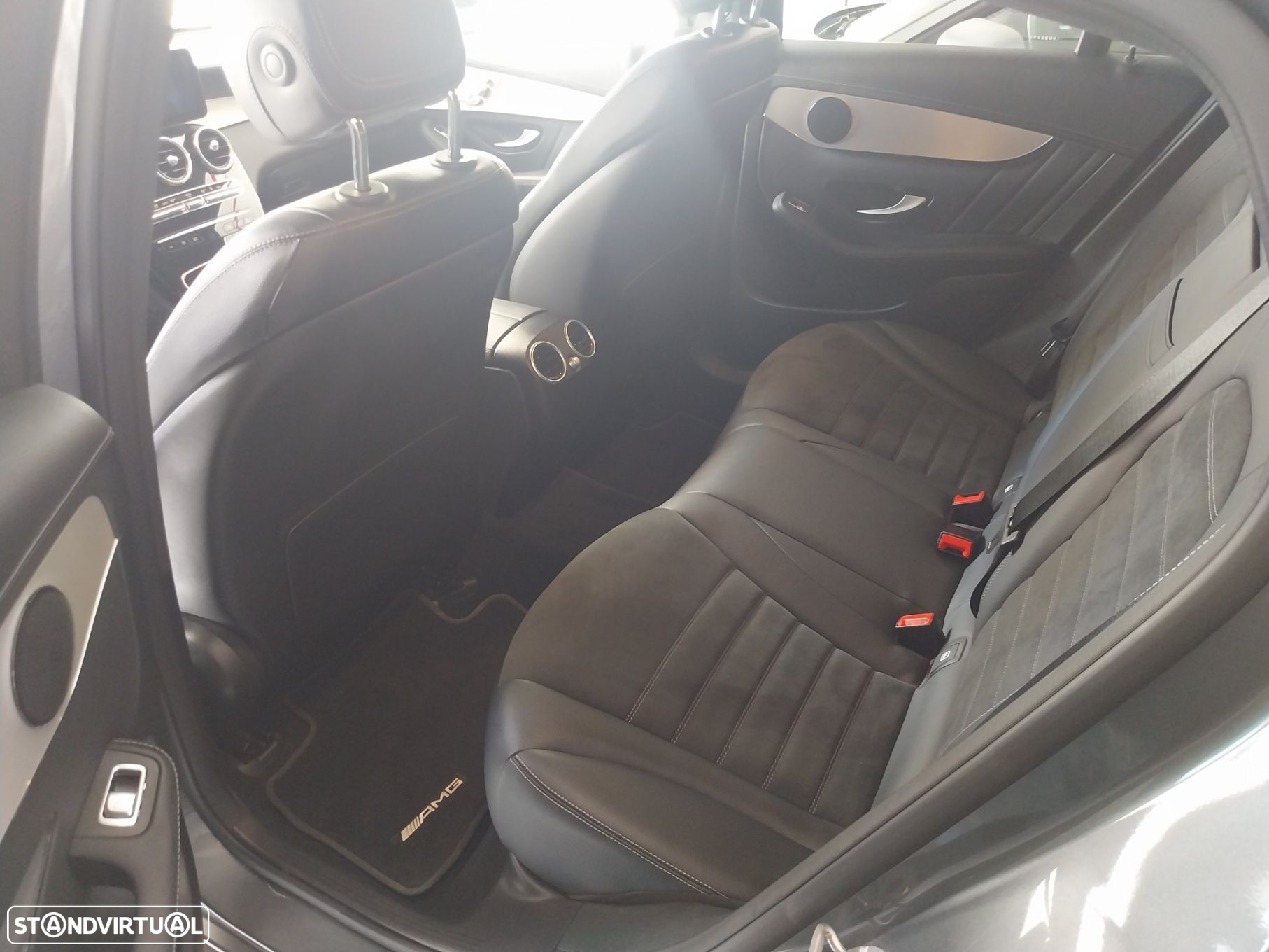 Mercedes-Benz GLC 300 - 7
