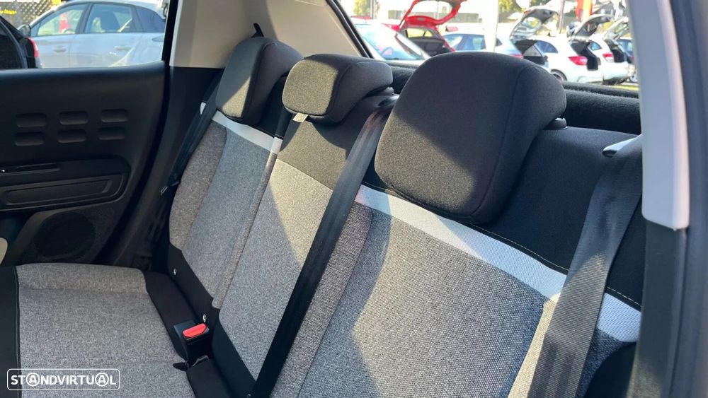 Citroën C3 1.2 PureTech Shine - 17