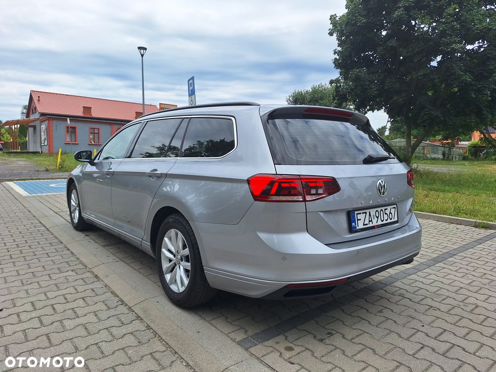 Volkswagen Passat 2.0 TDI EVO Business DSG - 4