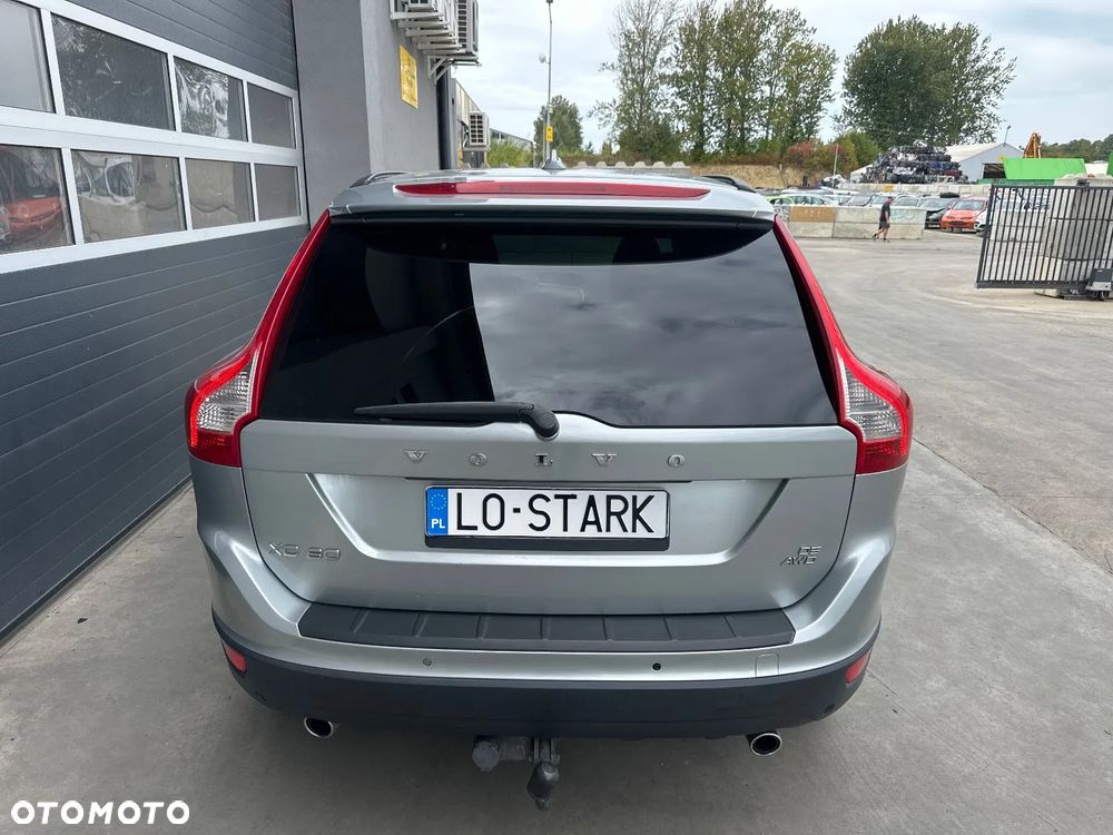 Volvo XC 60 D5 AWD Kinetic - 5