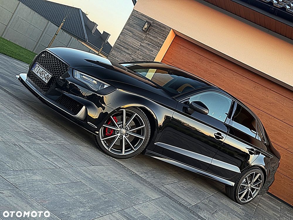 Audi S3 S tronic - 28