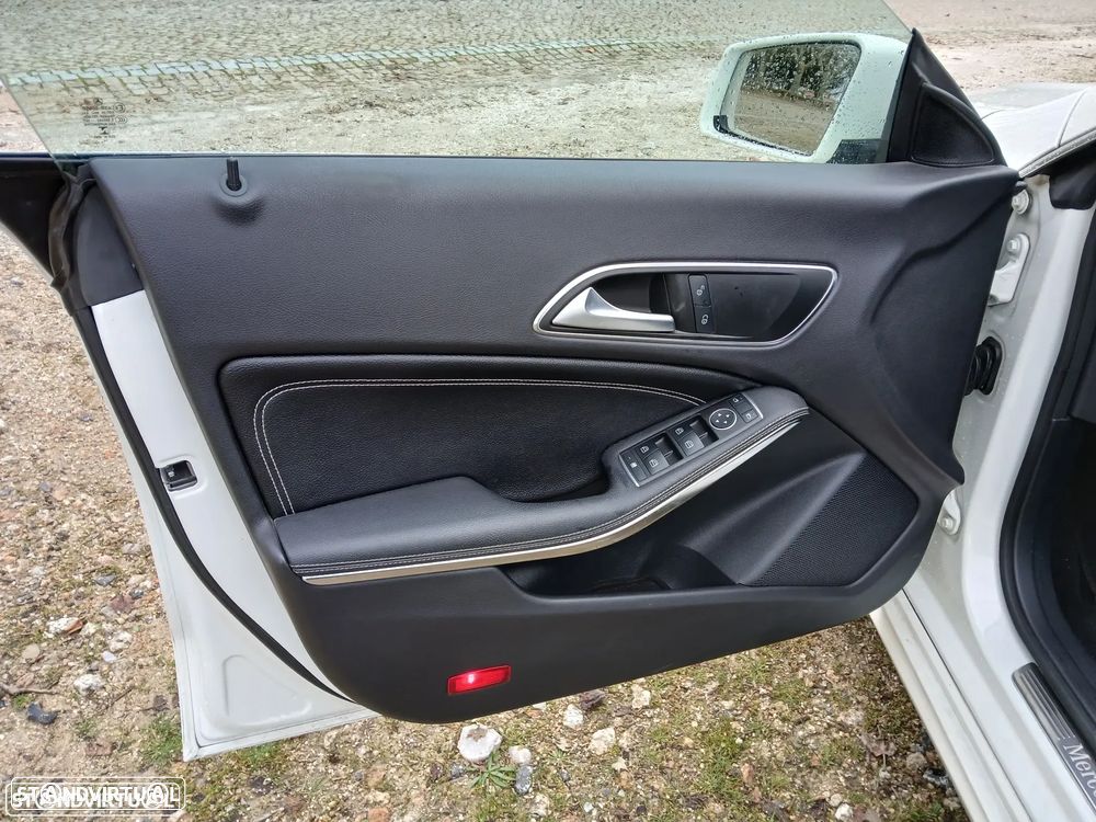 Mercedes-Benz CLA 200 (CDI) d Urban - 20