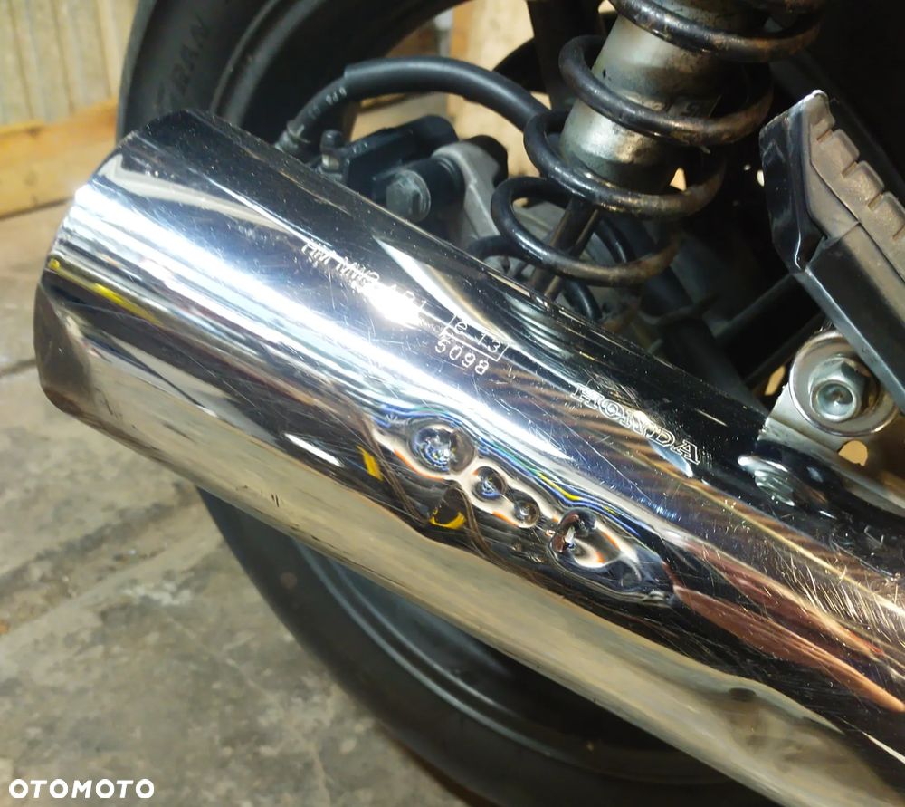 Honda CB - 7