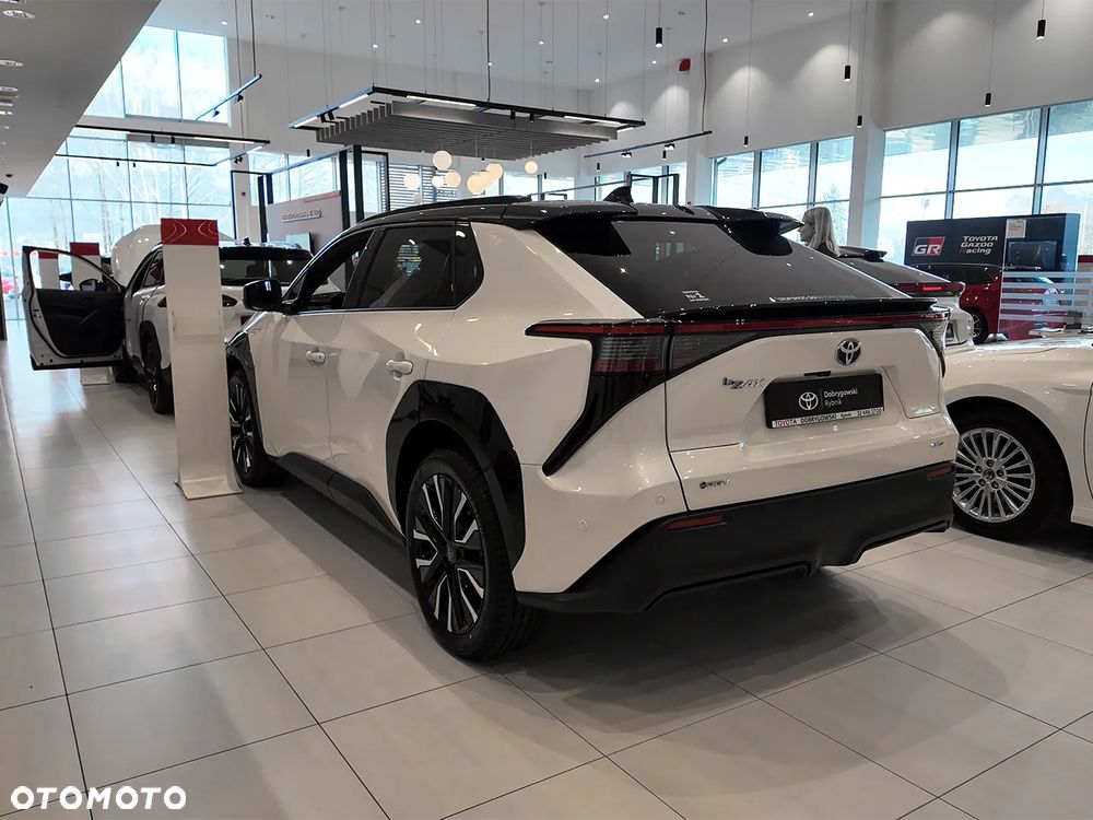 Toyota bZ4X 73.1kWh 4x4 Executive - 3