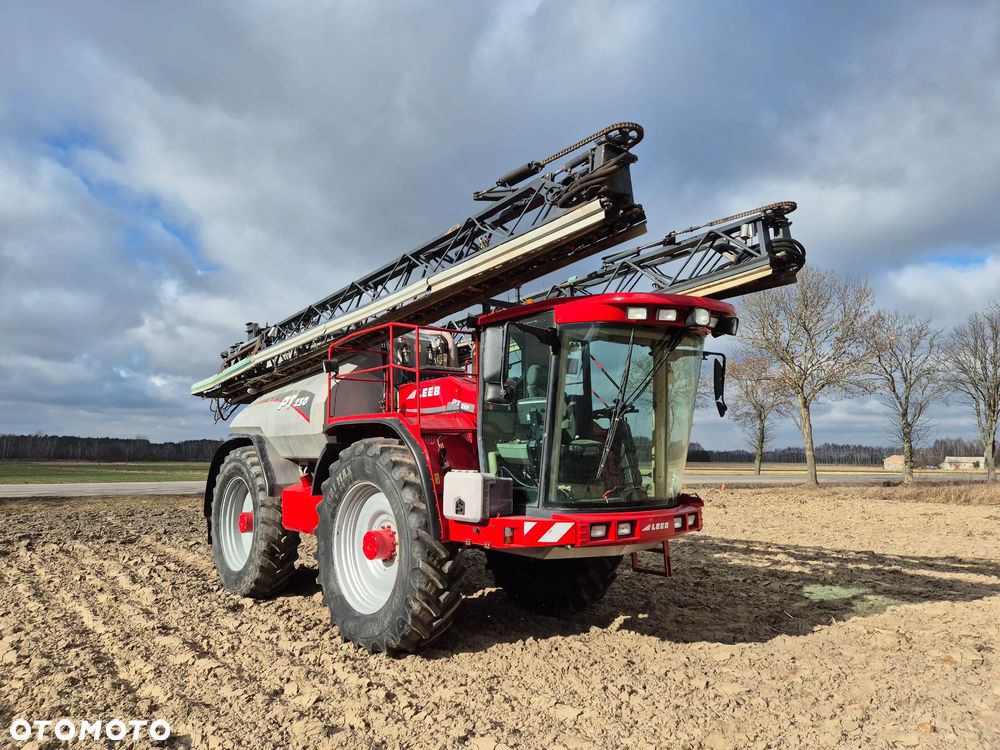 Horsch 299 tys netto opryskiwacz samojezdny Horsch Leeb PT 230 8000l - 3