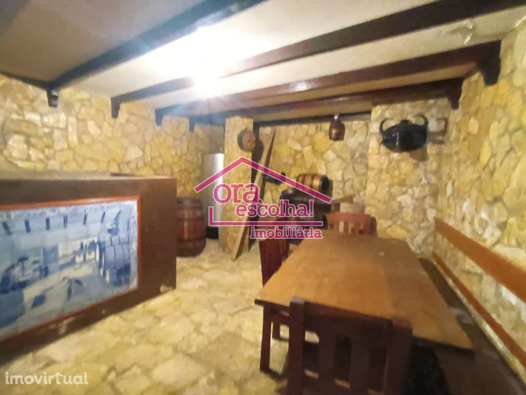 Moradia T5 na Quinta do Brasileiro, Corroios! - Grande imagem: 5/25