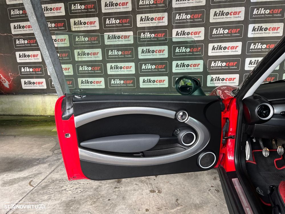 MINI 3 Portas Cooper S - 16