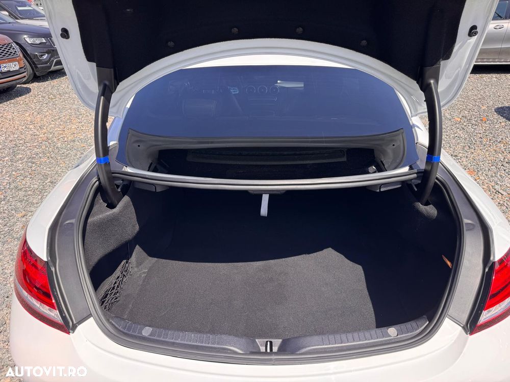 Mercedes-Benz C 300 d 4MATIC Aut - 30