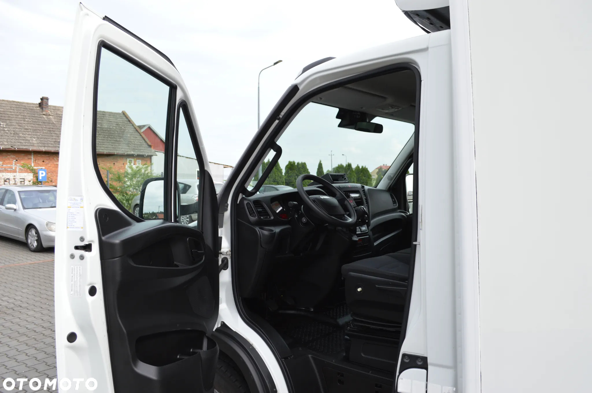 Iveco DAILY 60C15 CHŁODNIA MROŹNIA - 14