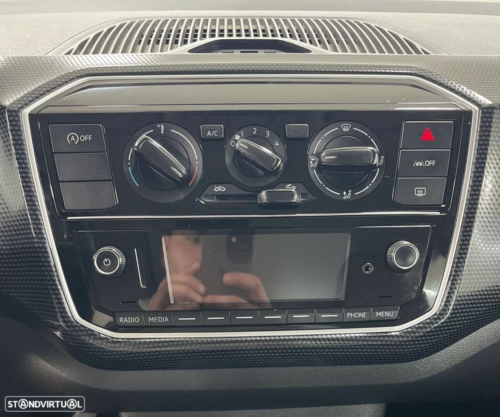 VW Up! 1.0 Move - 12