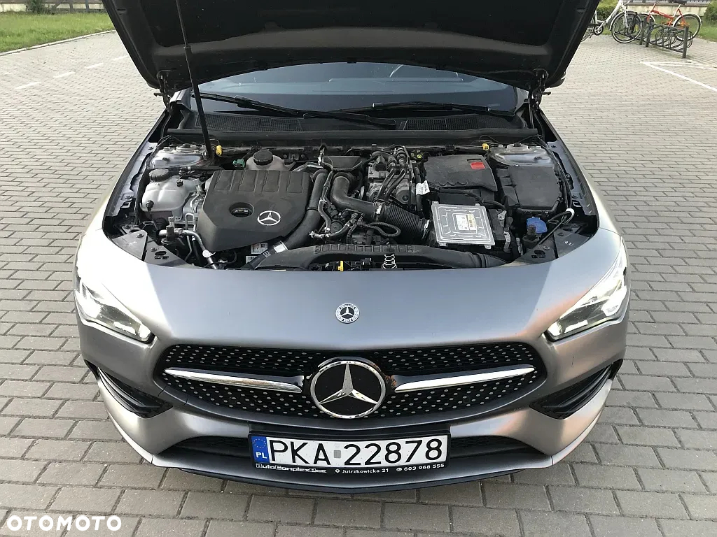 Mercedes-Benz CLA - 32