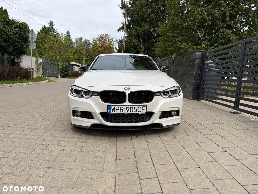 BMW Seria 3 340i xDrive M Sport - 4