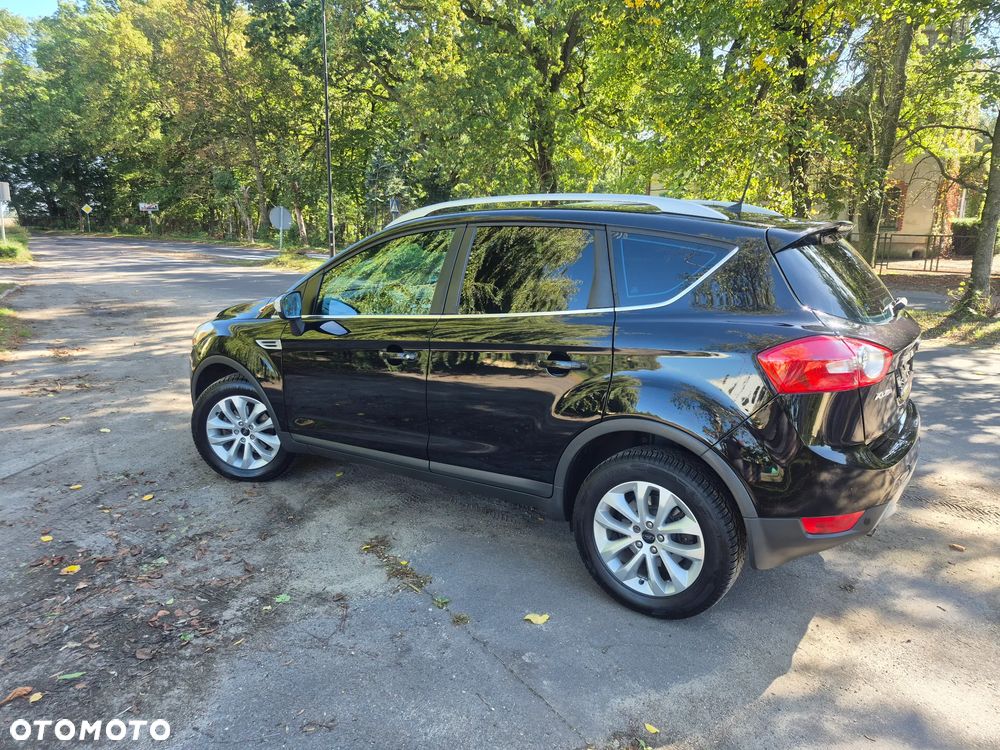 Ford Kuga 2.0 TDCi Titanium FWD - 10