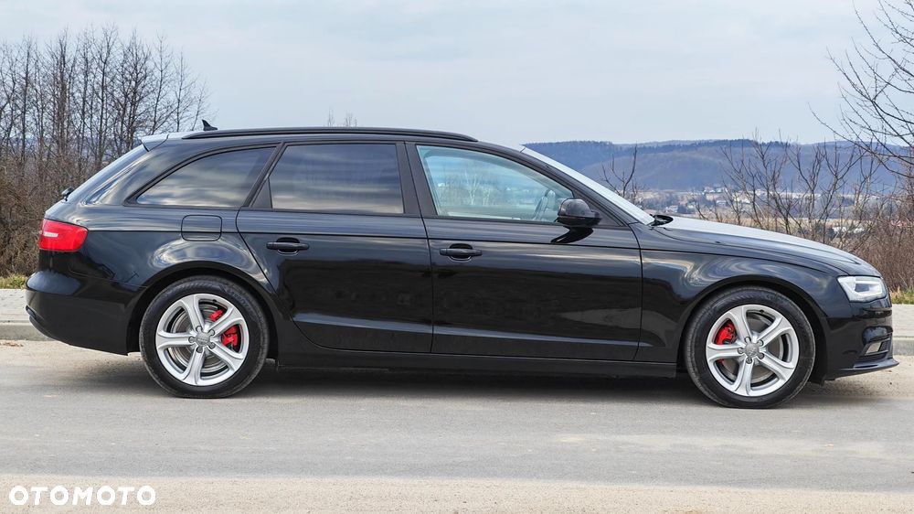 Audi A4 Avant 2.0 TDI ultra DPF Ambiente - 5