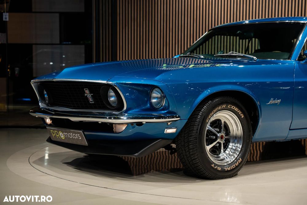 Ford Mustang - 5