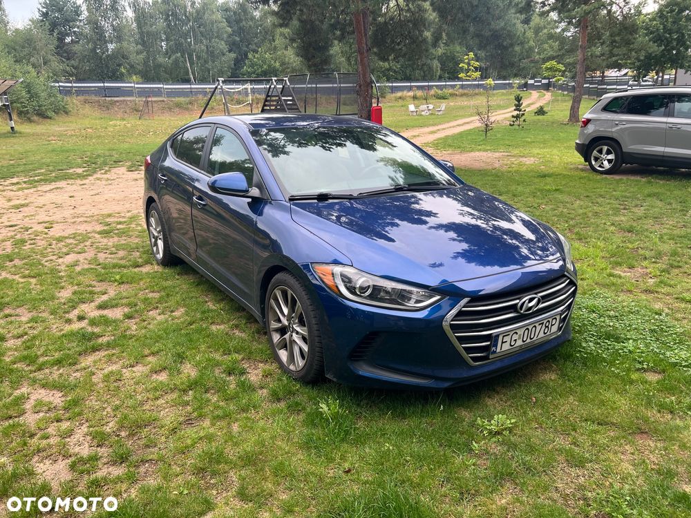 Hyundai Elantra 1.8 SE - 1