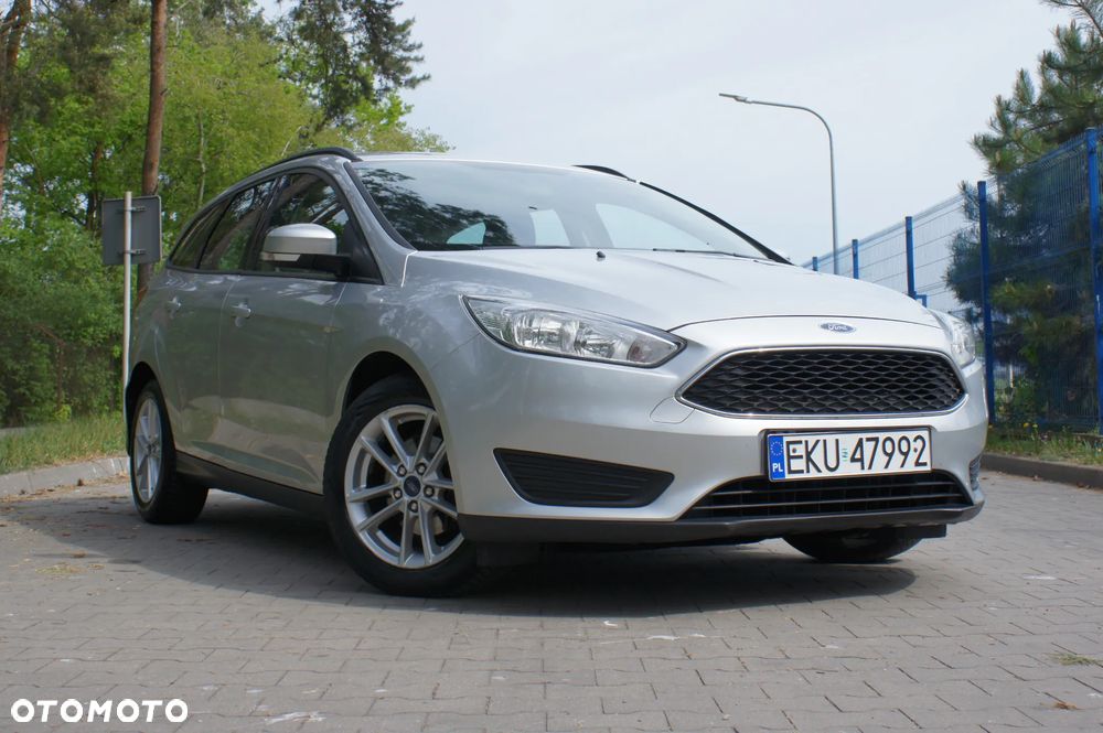 Ford Focus 1.5 TDCi DPF Start-Stopp-System Ambiente - 7