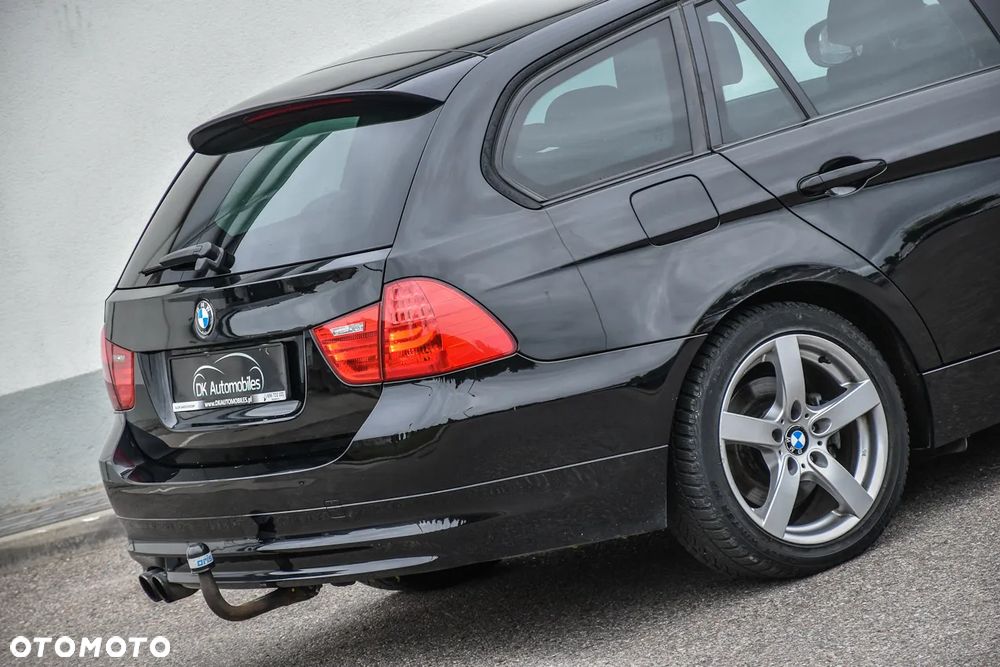 BMW Seria 3 318d DPF Edition Exclusive - 13