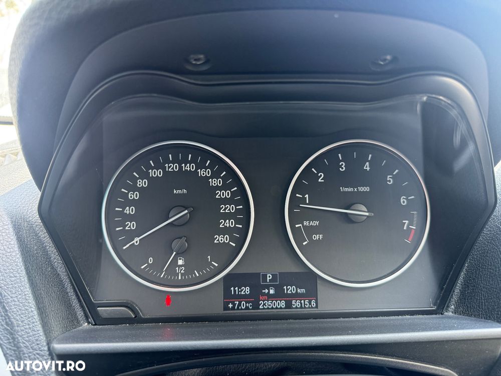 BMW Seria 1 116i Aut. Sport Line - 23