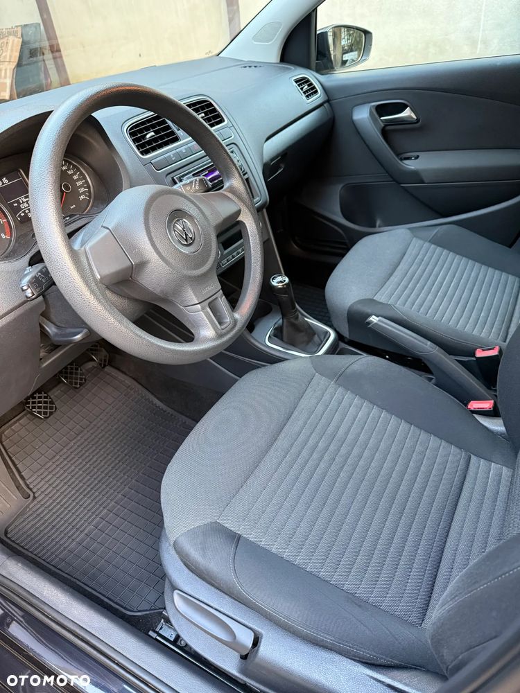 Volkswagen Polo - 14