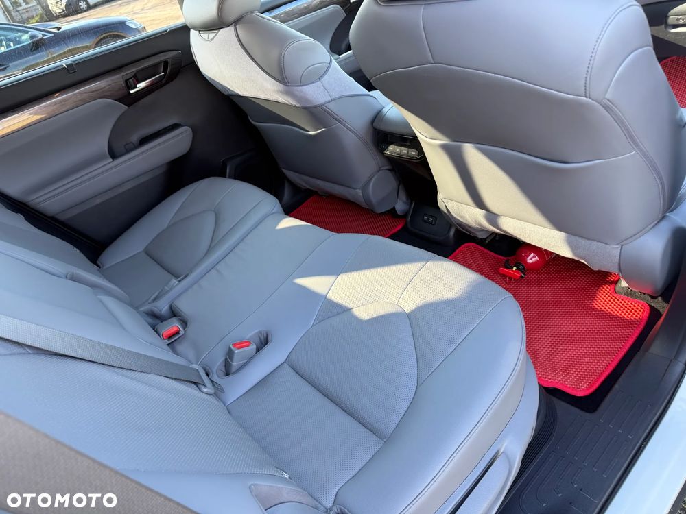 Toyota Highlander 2.5 Hybrid Prestige - 11