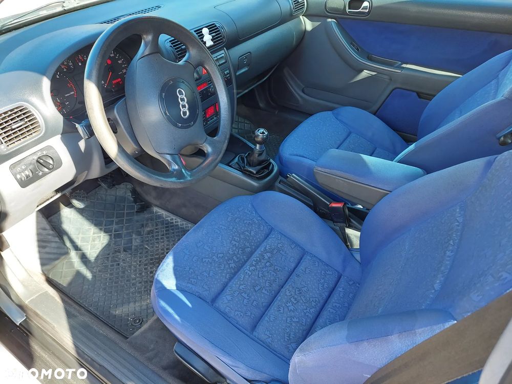 Audi A3 3-drzwiowe 1.9 TDI Ambiente - 8
