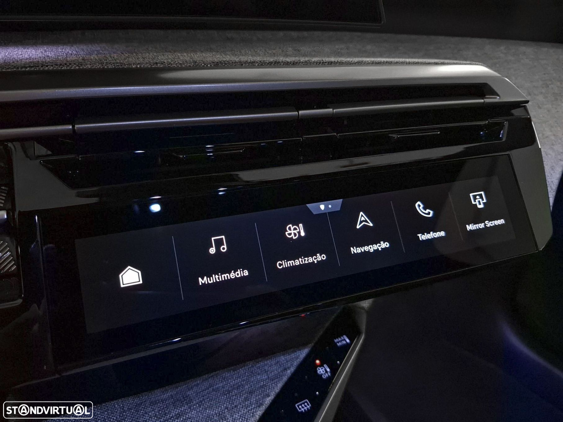 Peugeot E-5008 73 kWh Allure - 21