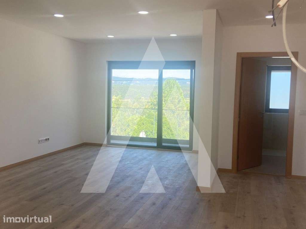 Moradia geminada em Anadia - Grande imagem: 4/60