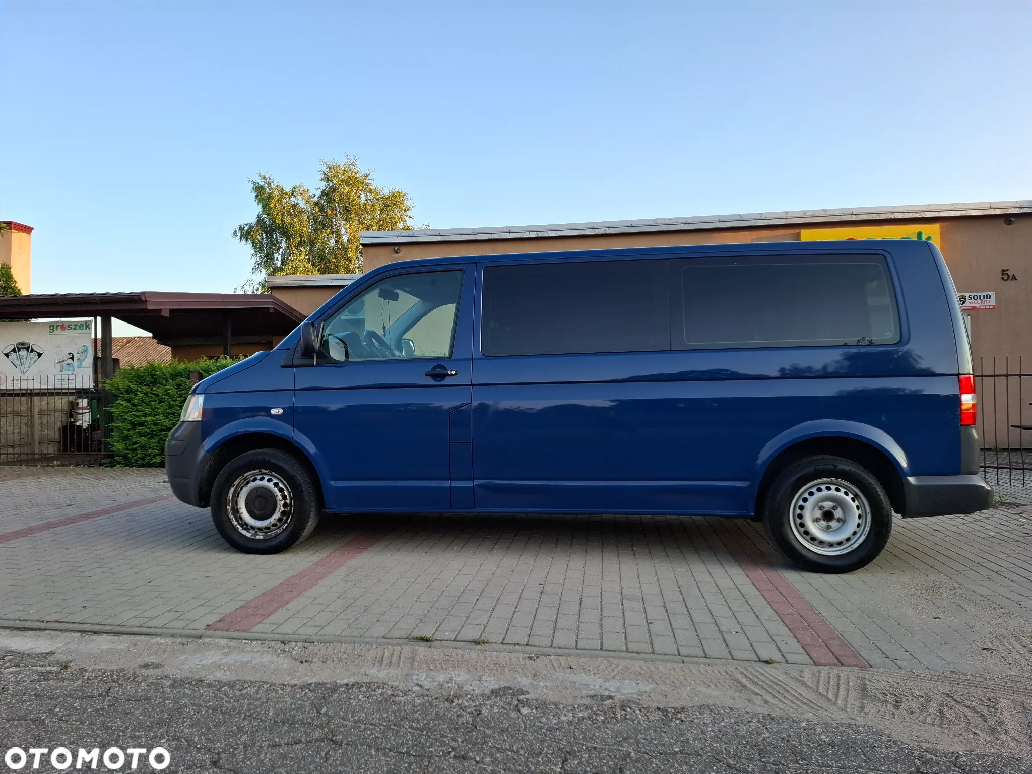 Volkswagen Transporter T5 TDI L2H1 - 5