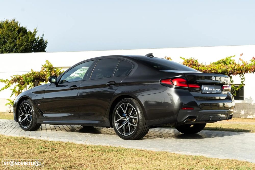 BMW 520 e Pack M - 7