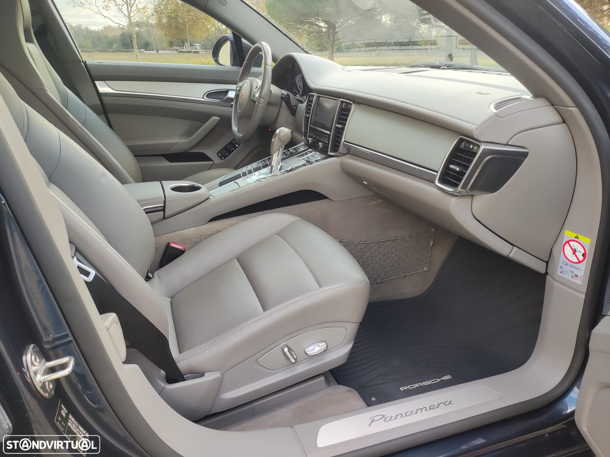 Porsche Panamera Diesel - 25