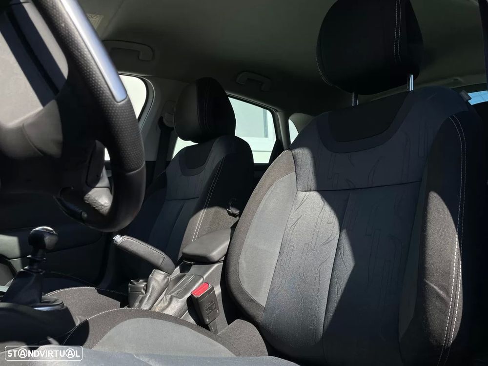 Citroën C4 1.6 HDi Seduction - 6