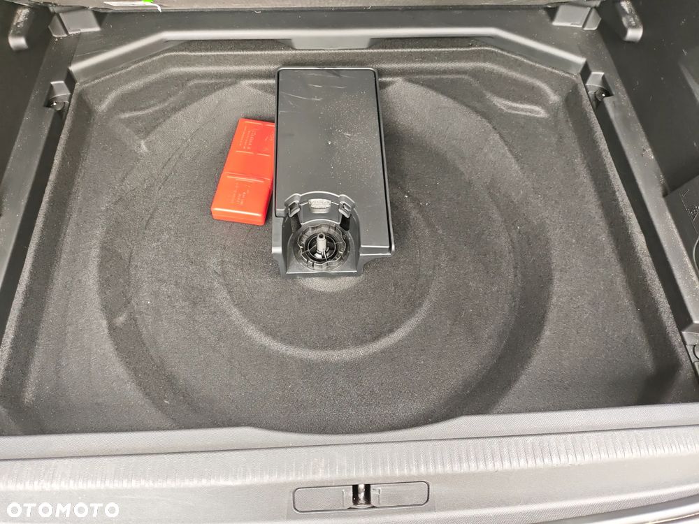 Peugeot 3008 PureTech 130 Stop & Start GPF Allure - 36