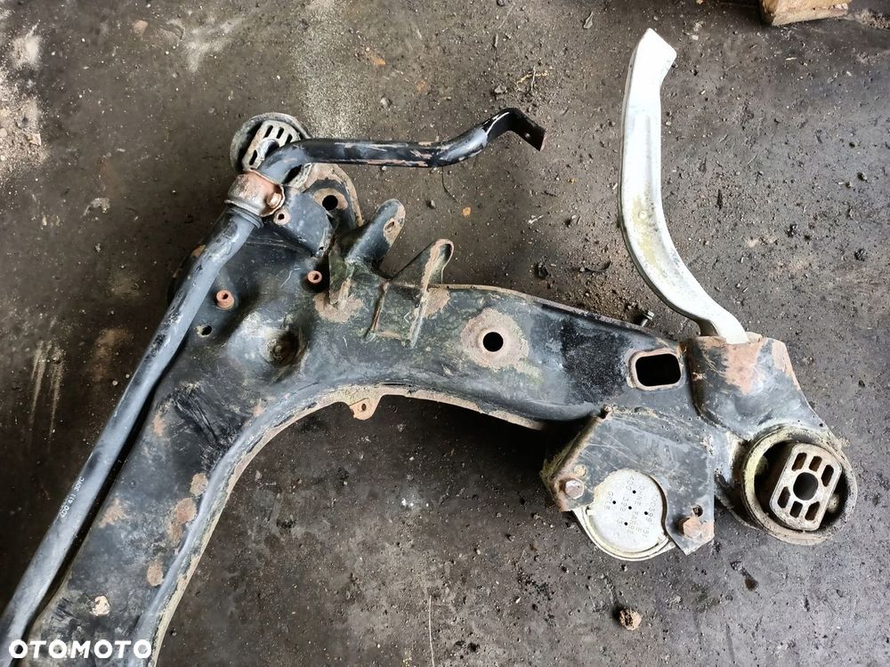 SANKI ZAWIESZENIA PRZÓD AUDI A8 D2 2.8 V6 - 5