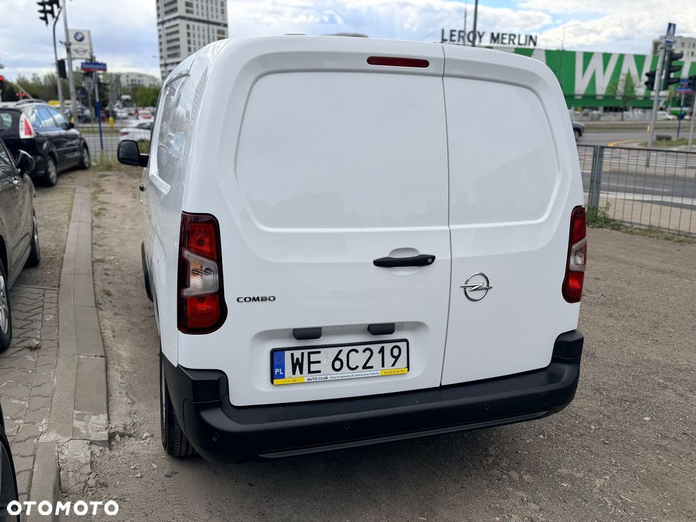 Opel COMBO XL - 4