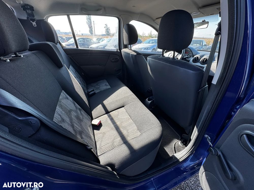 Dacia Sandero 1.2 16V - 14