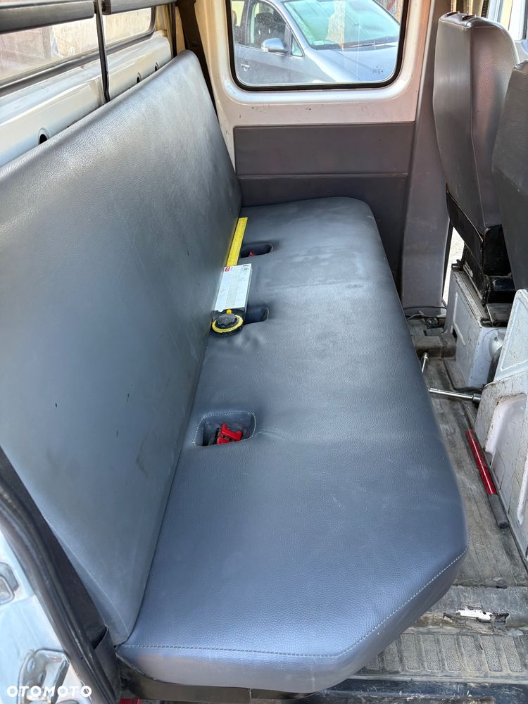 Mercedes-Benz Sprinter - 9