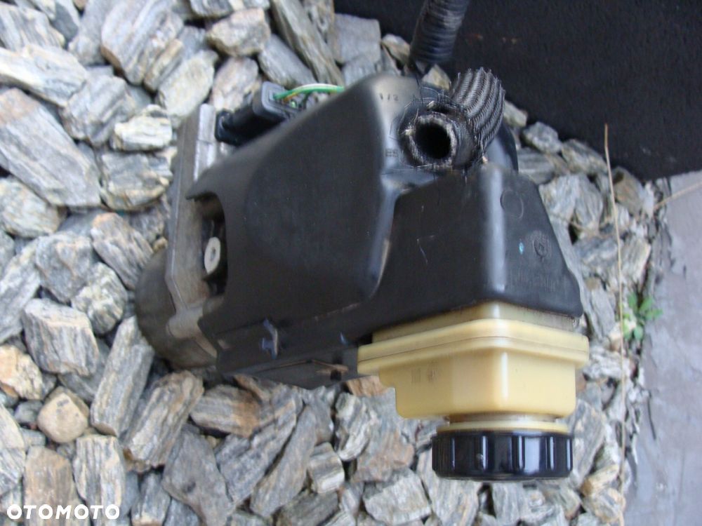 pompa wspomagania renault laguna iii 491109313r - 2