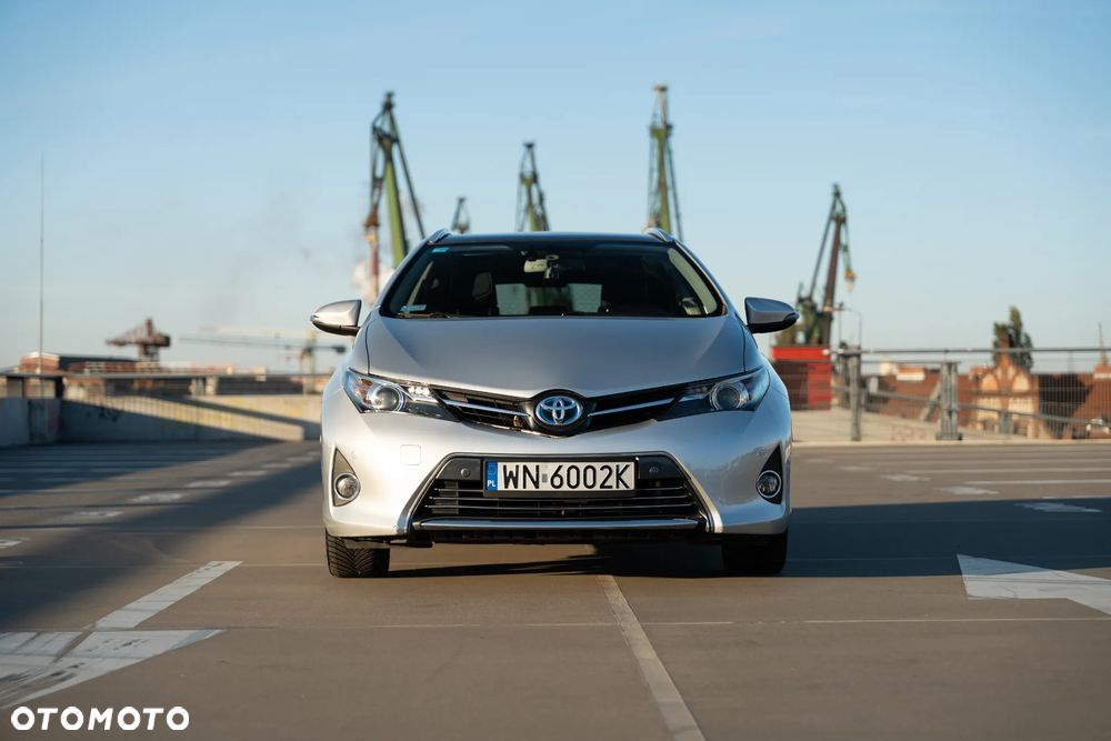 Toyota Auris 1.8 HSD Luna - 4