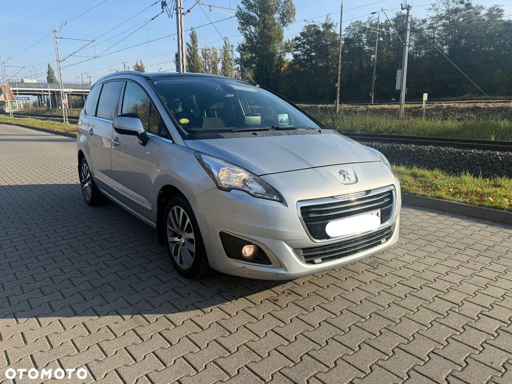 Peugeot 5008 2.0 HDi Allure 7os - 1